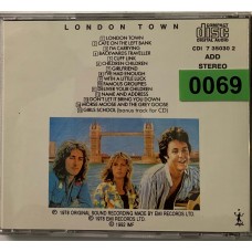 Wings: «London Town»