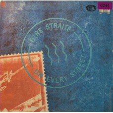 Dire Straits: «On Every Street»