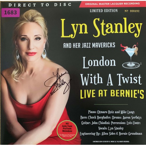 Lyn Stanley: «London With A Twist - Live At Bernie’s»