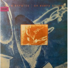 Dire Straits: «On Every Street» (0696)