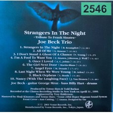 Joe Beck Trio: «Strangers In The Night»